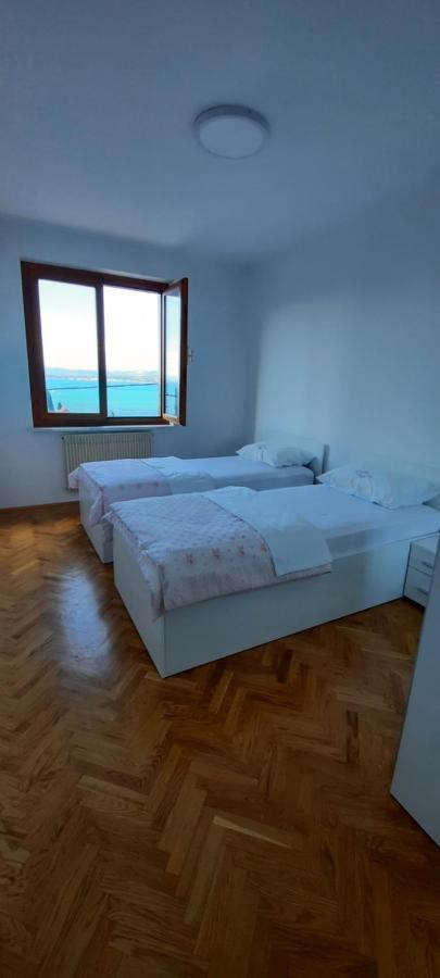 Apartma Seaside Koper Eksteriør billede